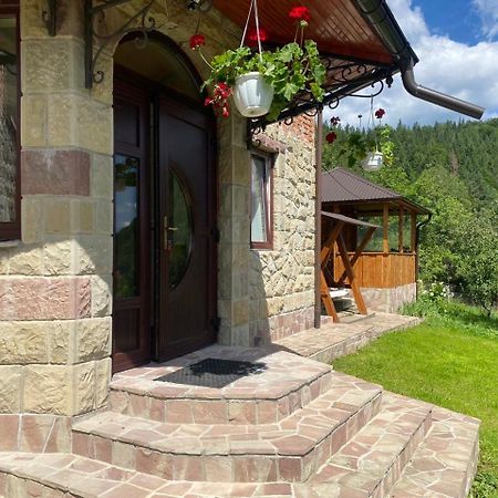 Апартаменти Underhills House Яремче Екстер'єр фото