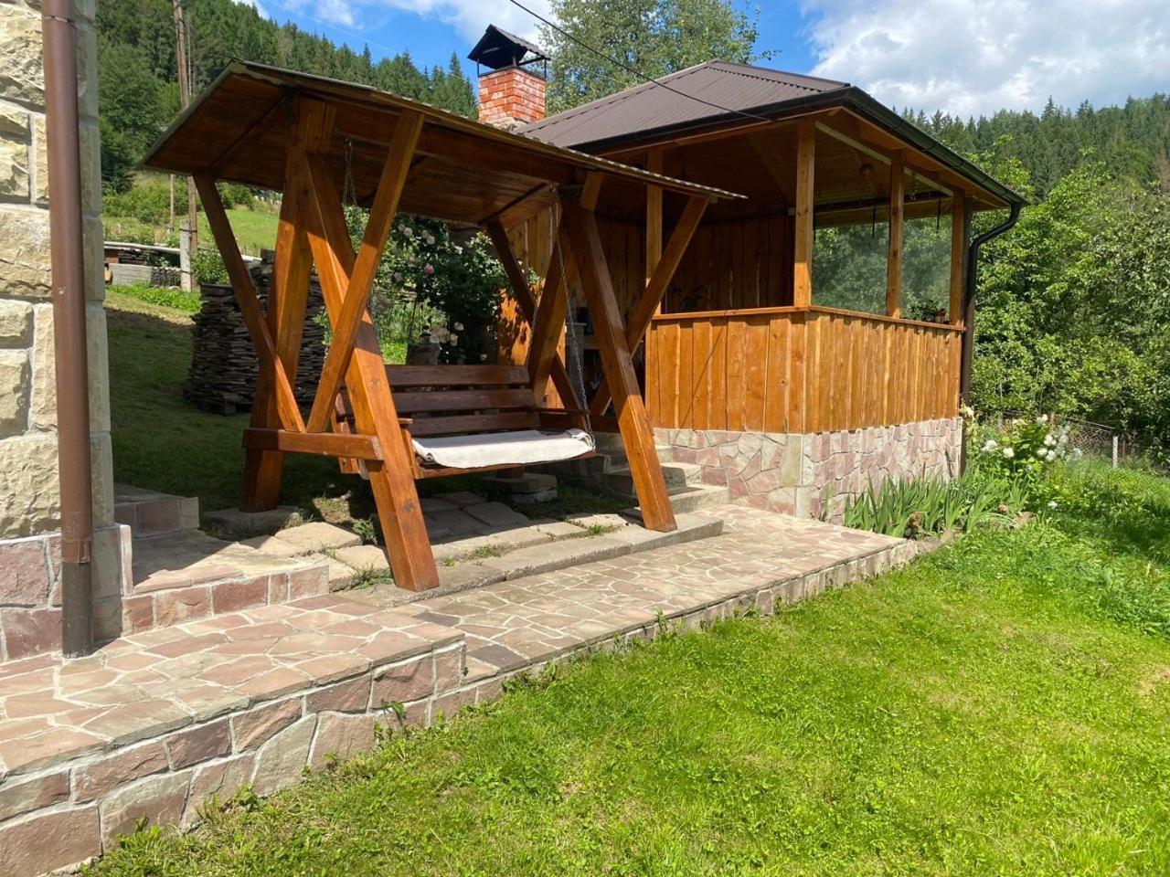 Апартаменти Underhills House Яремче Екстер'єр фото